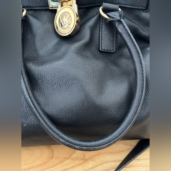 Black Leather Tote Bag with Gold Accents - Picture 4 of 12